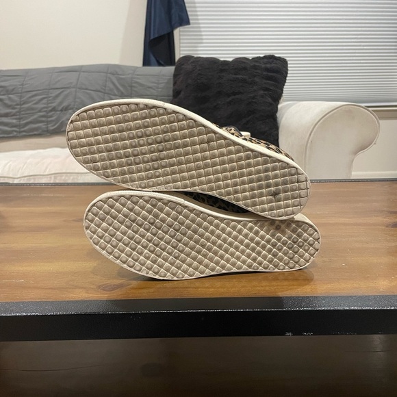 Steve Madden Lawry leopard print sneaker boots - Picture 6 of 8